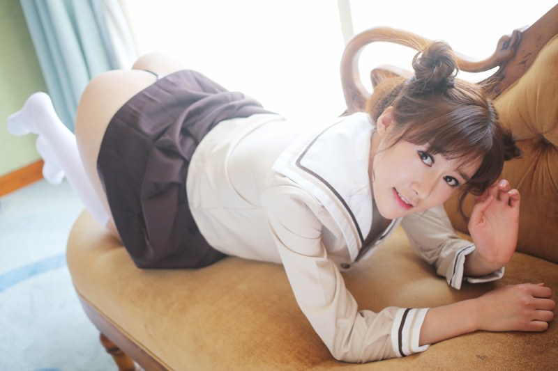 童颜小妹小珂luka女仆制服性感写真